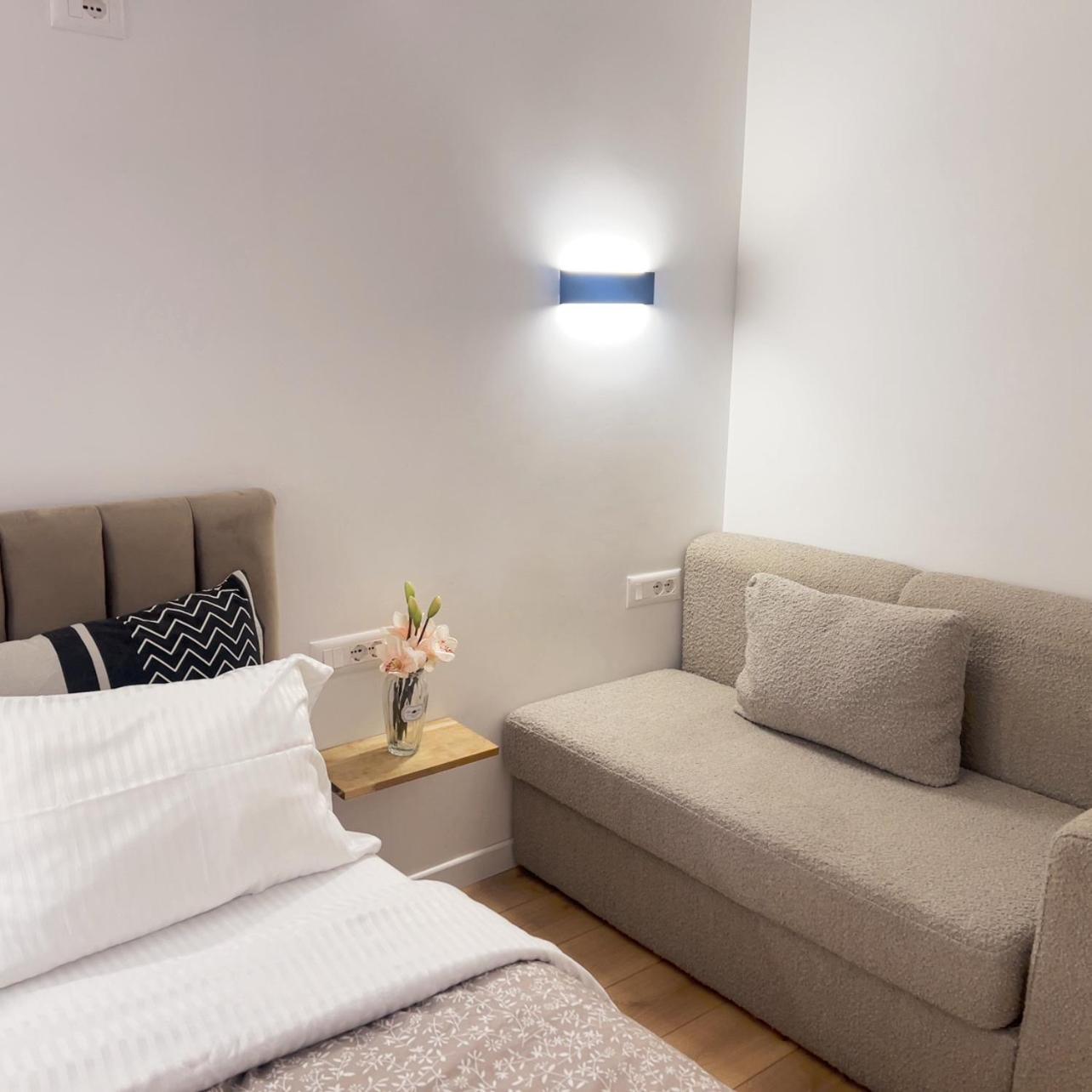 Bllok Scandi Apartments 1 Self-Check-In 티라나 외부 사진